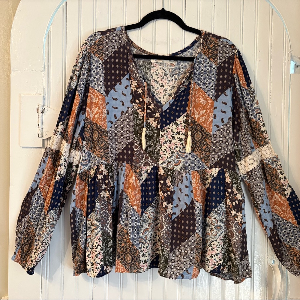 Cleo + Wolf Patchwork Boho Peasant Blouse Tassel … - image 9